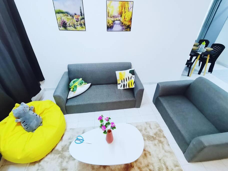 Cozy Modern 3 Bedroom In Free Wifi * George Town