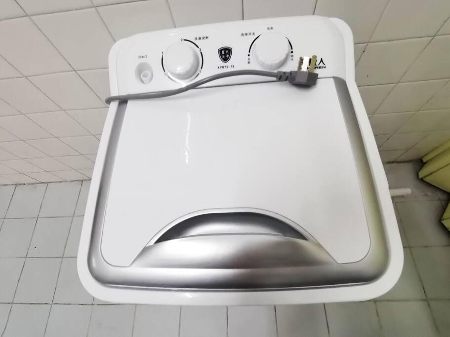 Cozy Modern 3 Bedroom In Free Wifi Apartment George Town