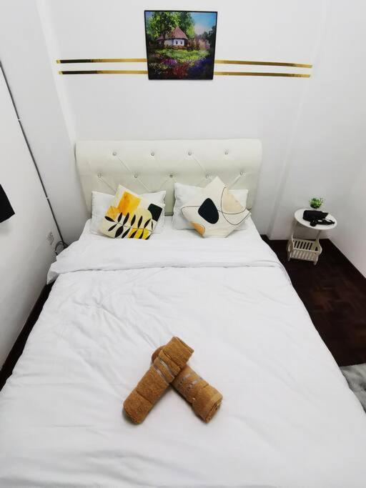 Apartment Cozy Modern 3 Bedroom In Free Wifi George Town